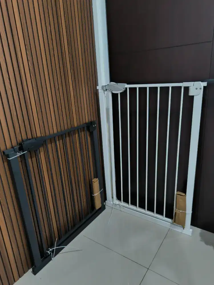 Pagar bayi safety gate