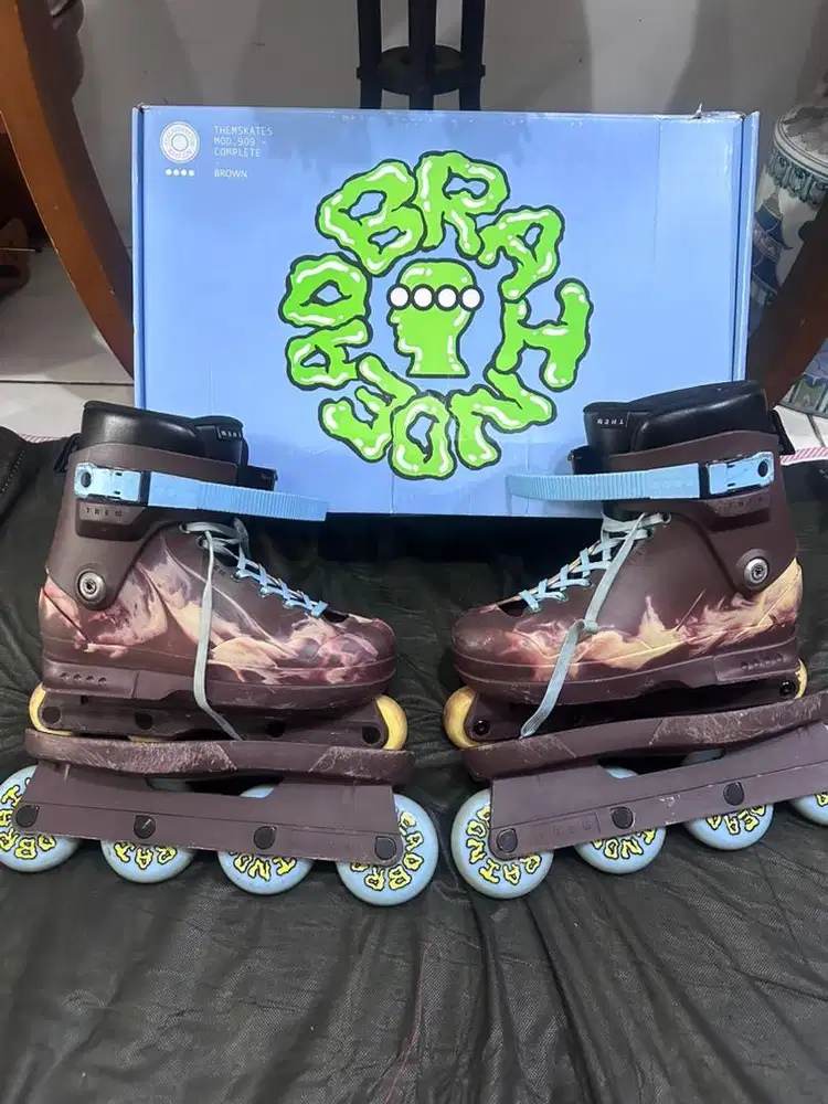 Them Braindead (sepatu roda) jarang pakai
