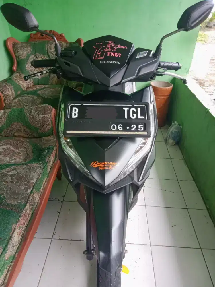 Honda Vario 150 ISS Combi Brake (Barang Antik KM 30Ribuan)