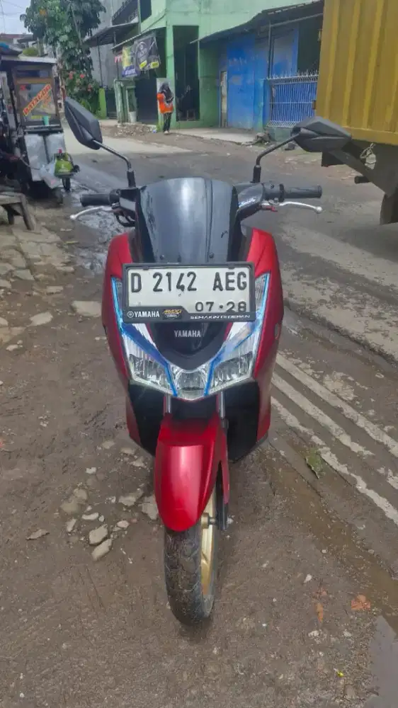 DIJUAL YAMAHA LEXI 125 THN 2023 WARNA MERAH
