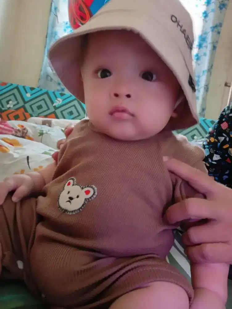 Jam merk casio AE-1200WH