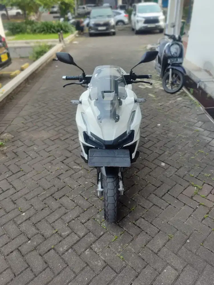 HONDA ADV 160 CBS 2024 MESIN HALUS