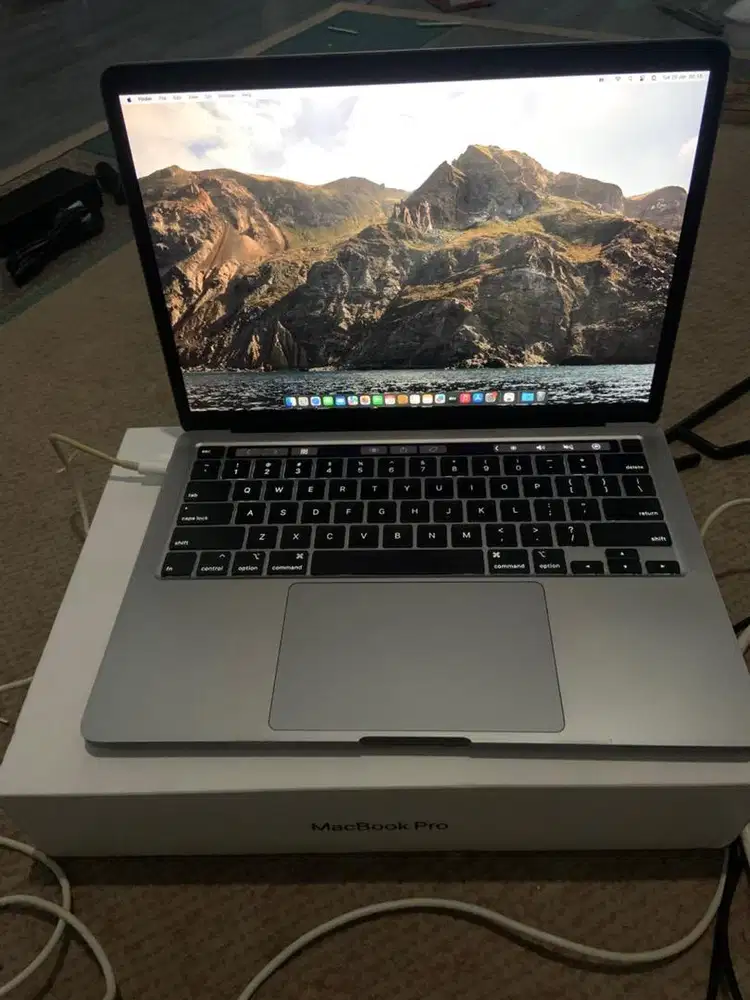 Macbook Pro 2020 lbox 16/1Tera