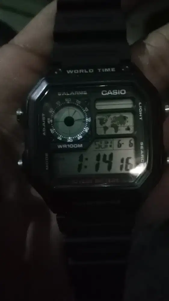 Jam merk casio tipe AE-1200WH