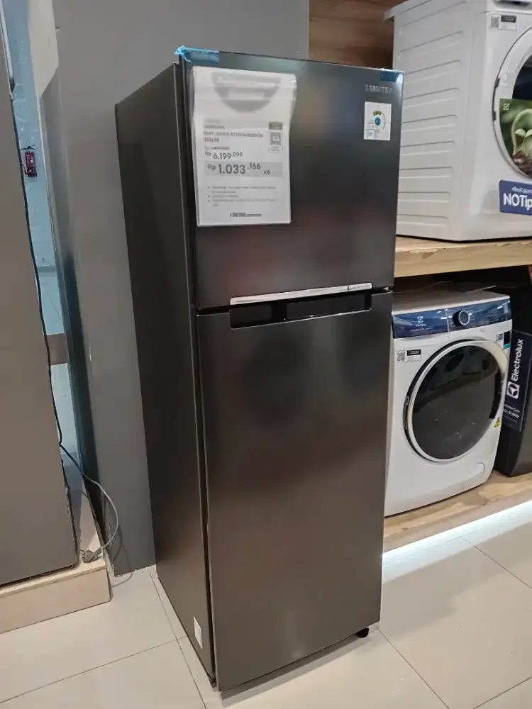 Kredit Kulkas Sharp 225 liter 2 Pintu Atas Bawah