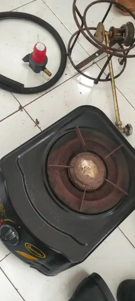 JUAL GAS 1 tungku,regulator high,semawar dan selang