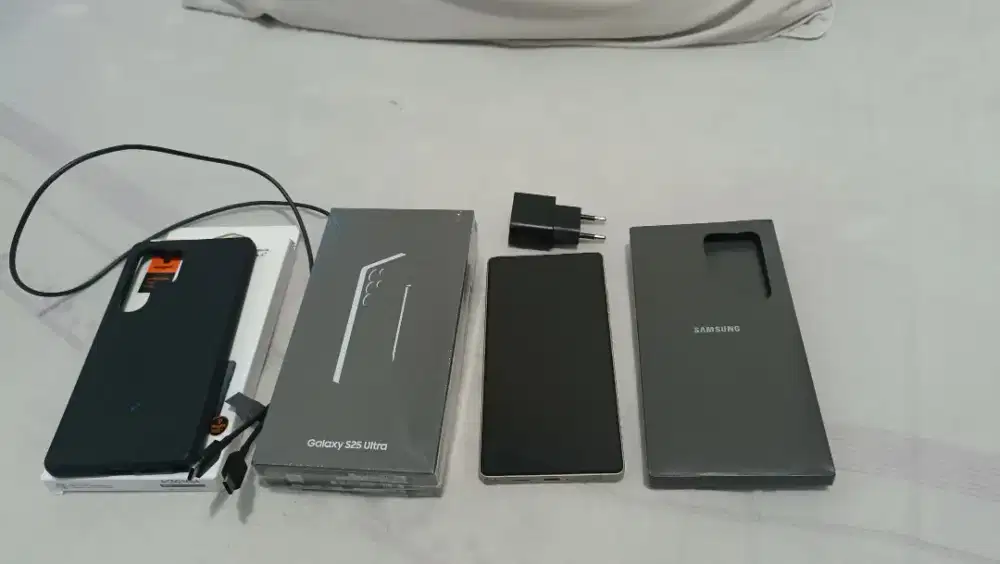 SAMSUNG S25 ULTRA 12/256 BLACK