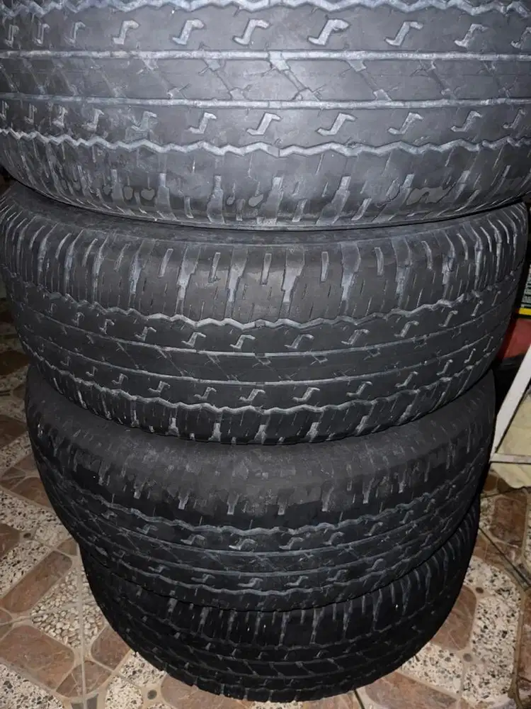 Ban bekas pajero dakar