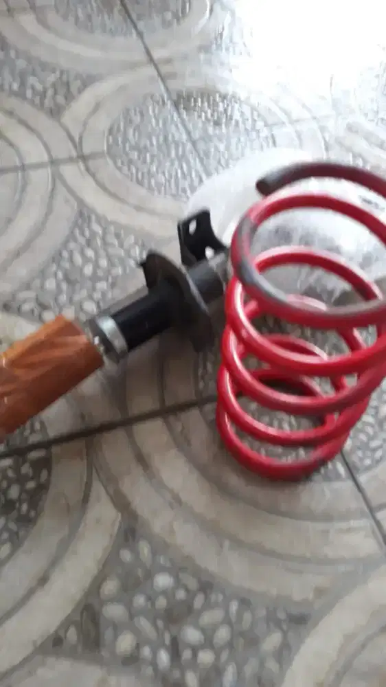 Jual cepat  shock breaker depan satu set