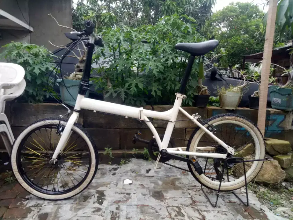 Sepeda lipat ukuran 20 inch 6 speed