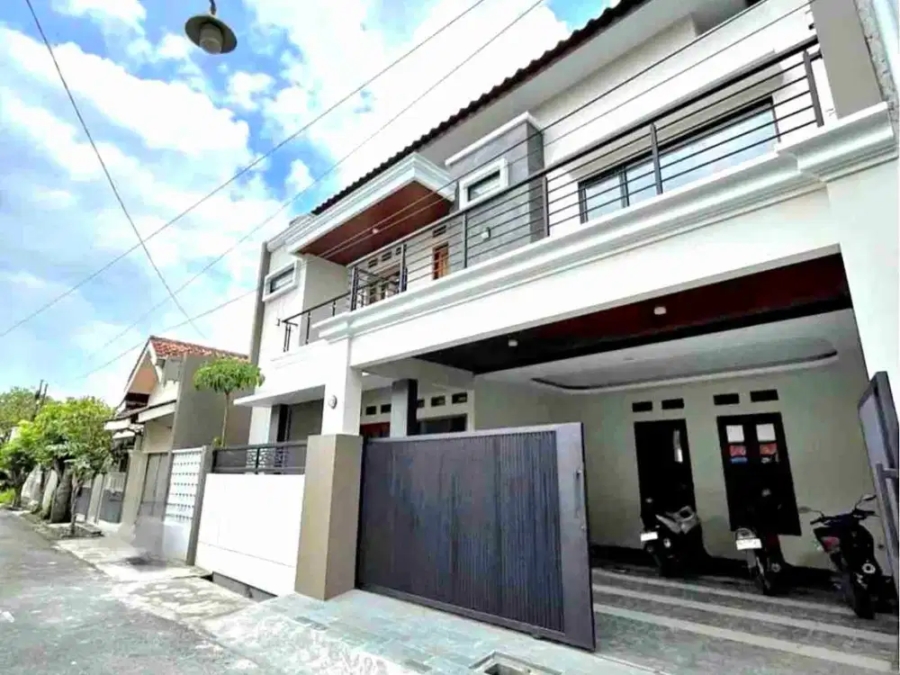 Rumah Mewah Baru Lux Strategis Akses Lebar dekat Jalan Raya di Banyuanyar SOLO KOTA