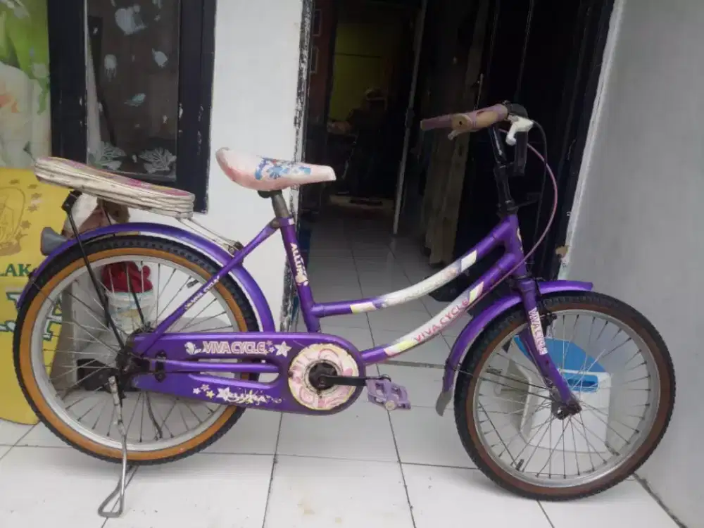 Sepeda mini vivacycle ring 20 inc