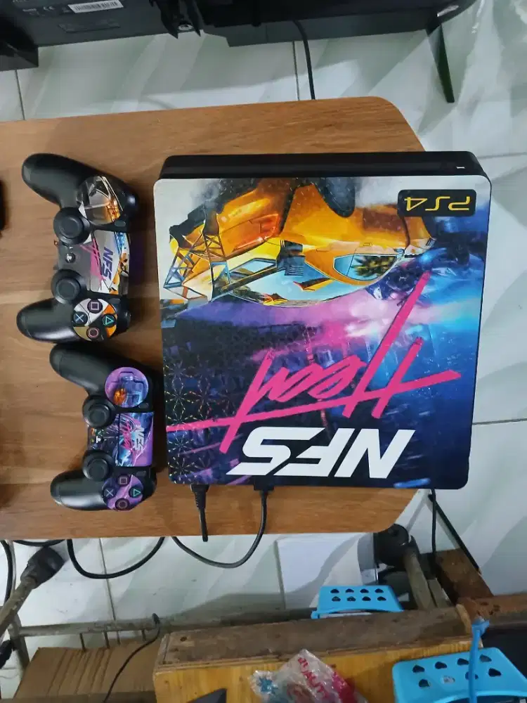 Ps4 slim 1tb seri terbaru original