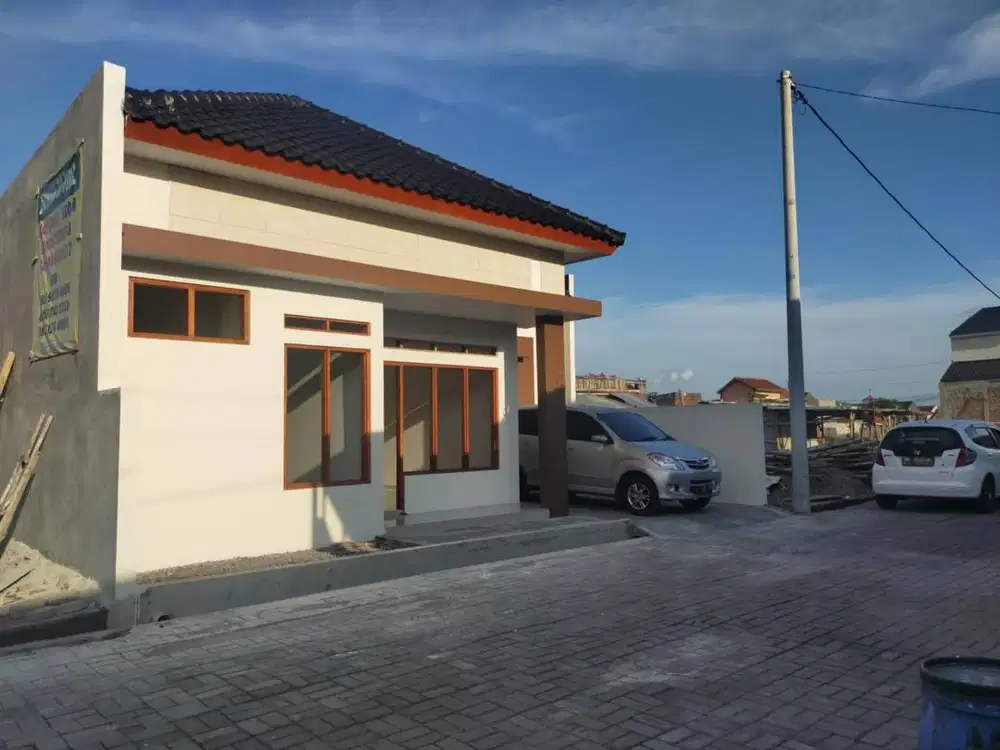 Belakang Luwes Gentan. Jual Tanah & Rumah Free Desain. Bisa KPR