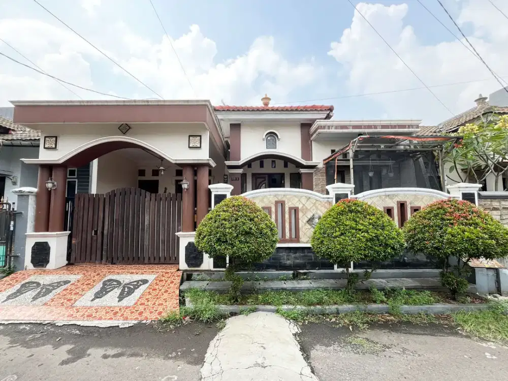 Rumah Cantik 7 Menit ke SMPN 3 Gunung Putri LT 150 Siap Huni J-23916