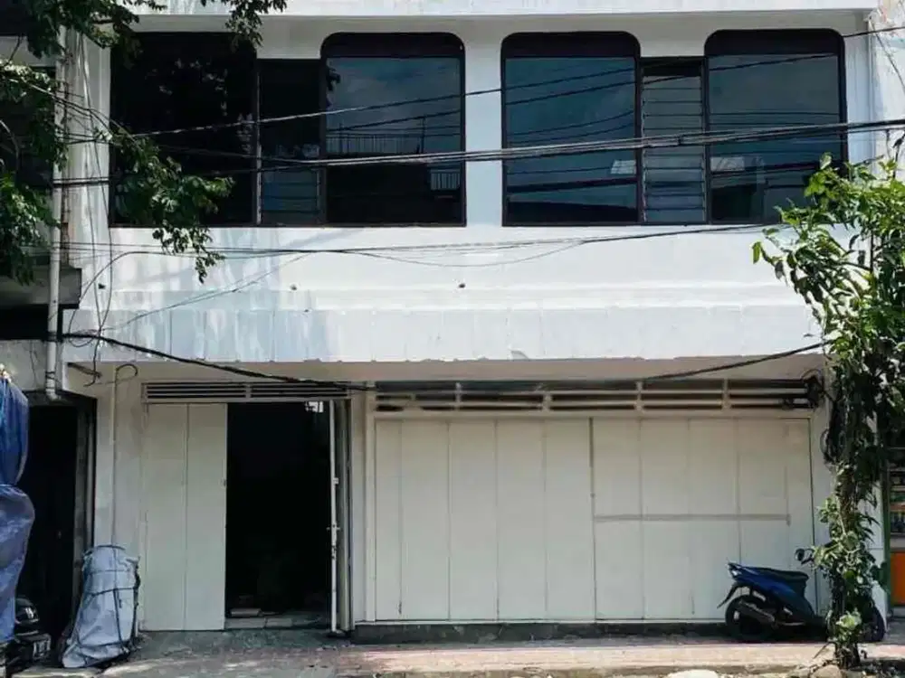 ruko tempat usaha strategis poros jalan gatot subroto malang
