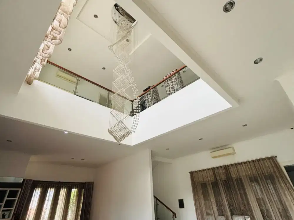 Jual rumah bagus rapi siap huni Citra Gran Cibubur