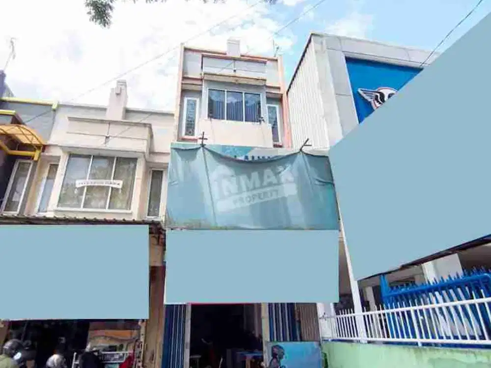 Ruko 3 Lantai Sunandar Priyo Sudarmo, Area Komersial  Jalan Besar Traffic ramai