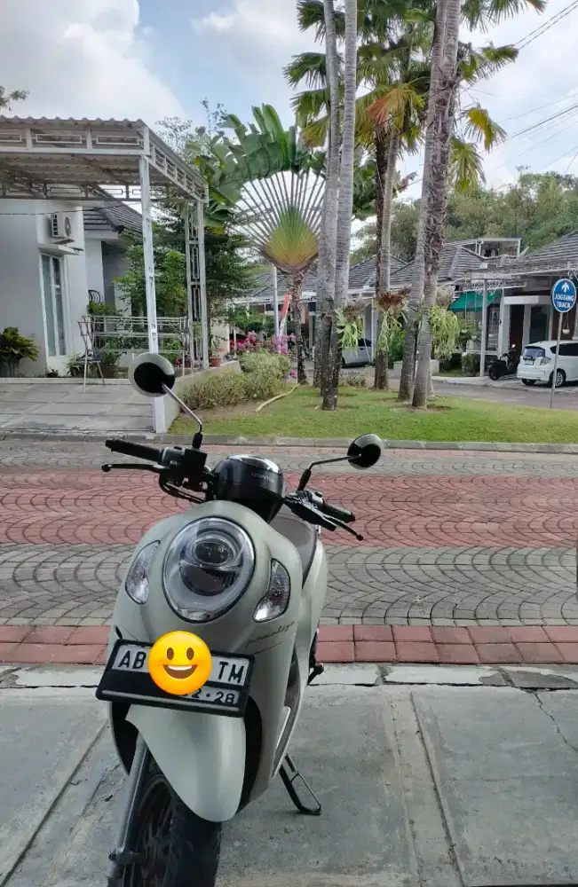 Dijual Scoopy Prestige th 2023 putih