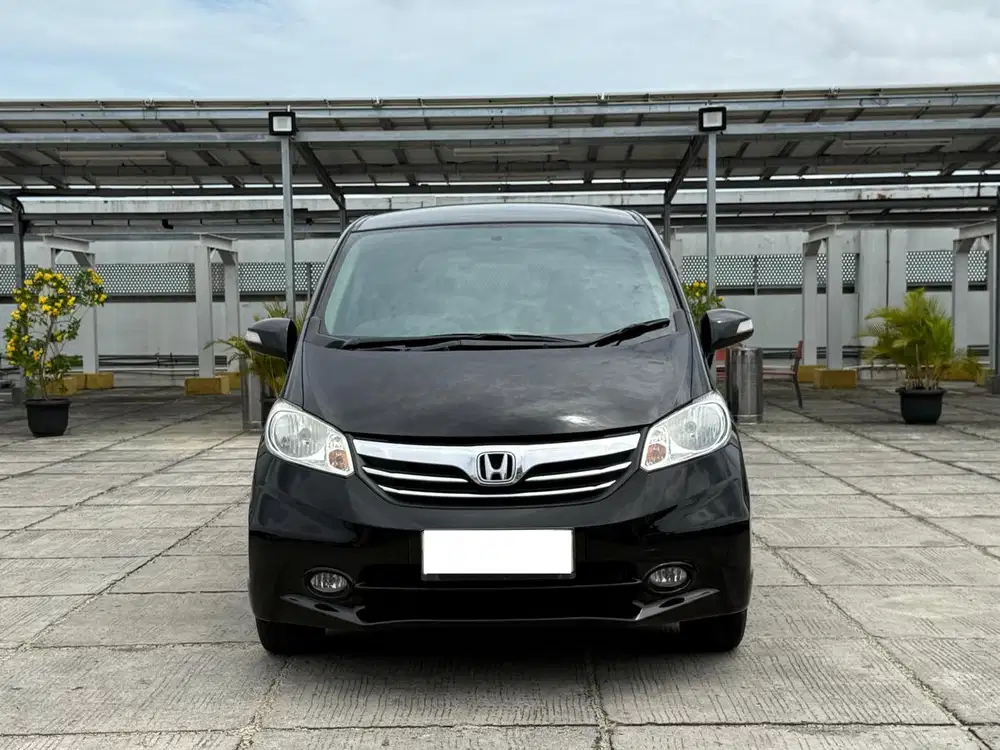 Honda Freed 2014 Bensin