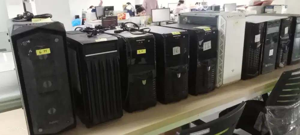 Dijual PC dan Monitor