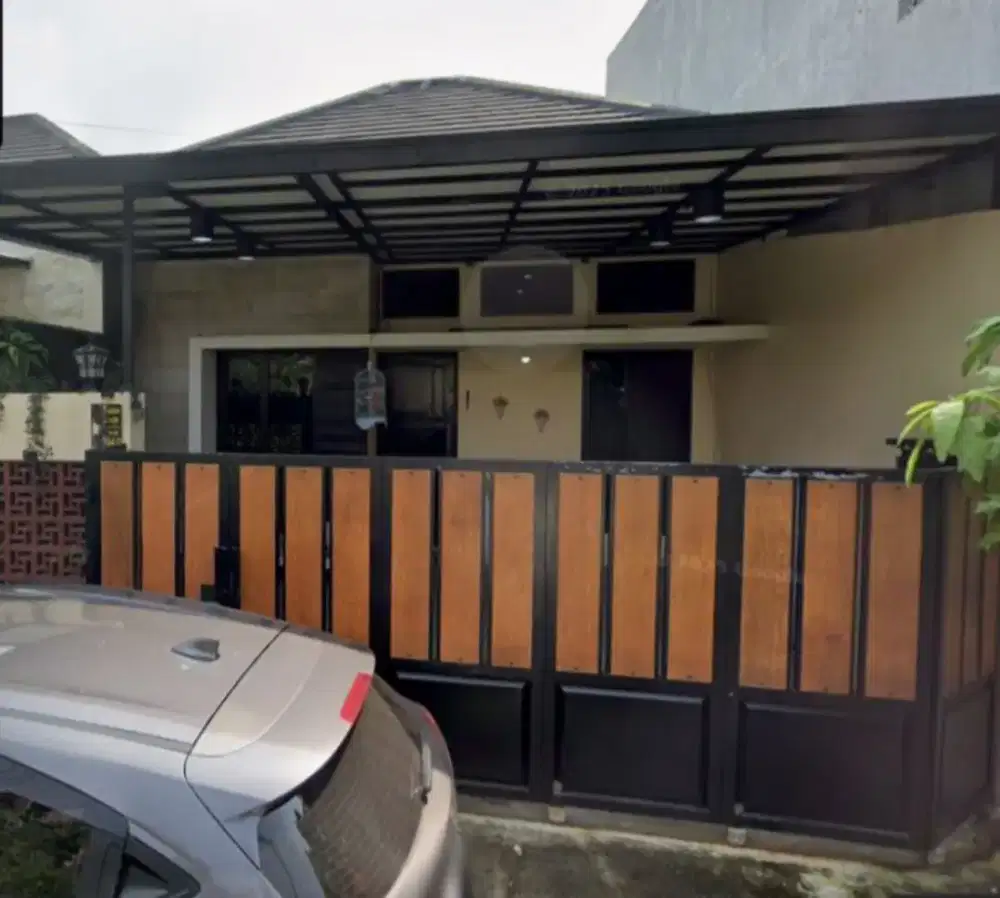 Dijual Rumah Siap Huni di Dinar Elok Tembalang
