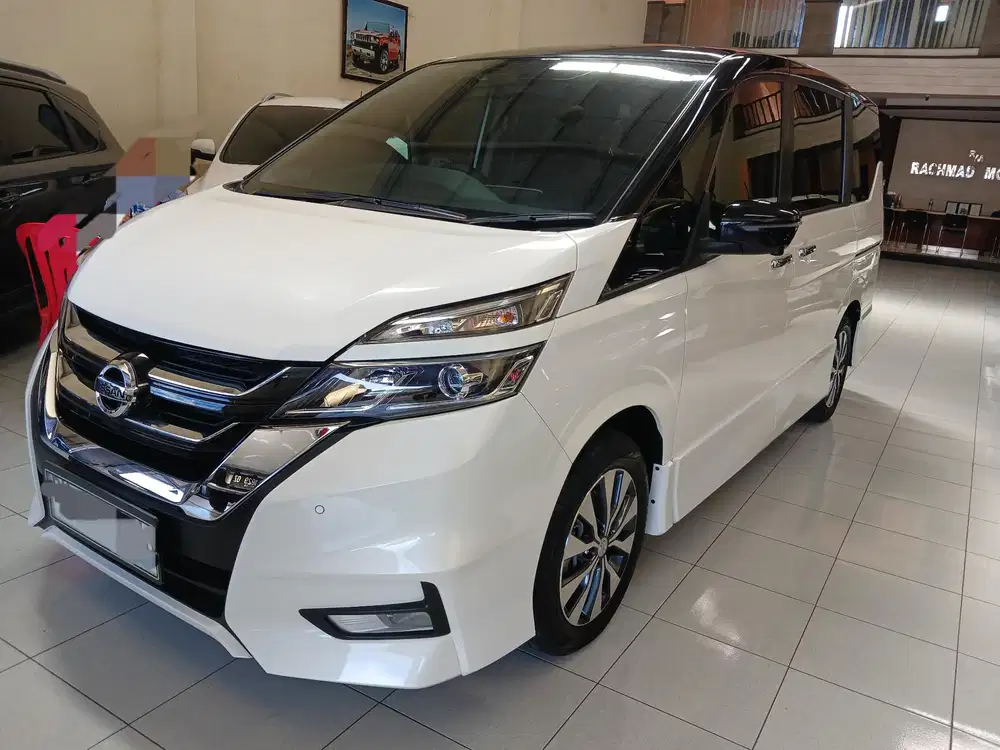 Nissan Serena Highway Star 2023 Putih Hitam A/T 2.0cc