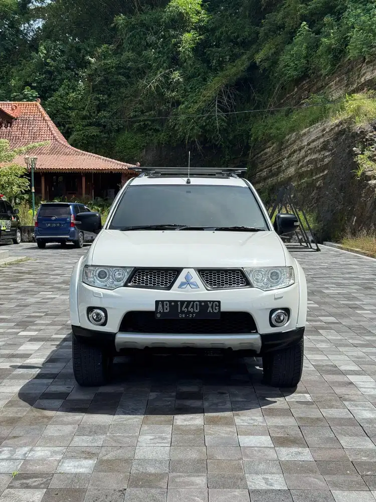 DP 50 JUTA (PAJERO DAKAR 2011 MATIC)