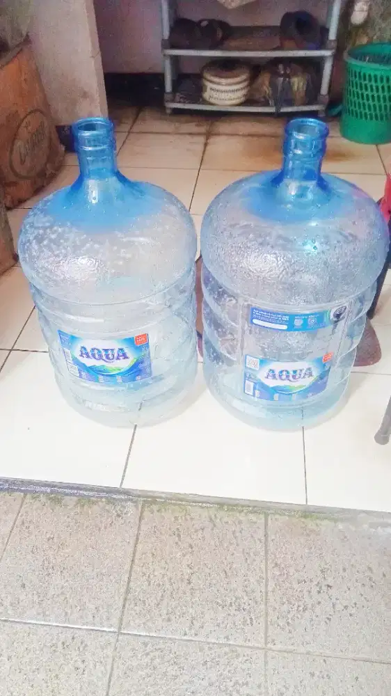 2 Galon Aqua kosong take all 60Rb
