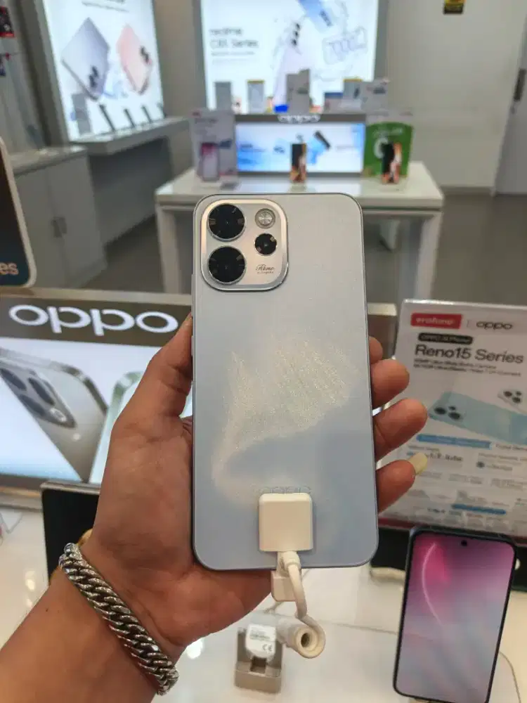 KREDIT PRE-ORDER OPPO RENO 15F SERIES TANPA DP! BUNGA 0%FREE 2 CICILAN