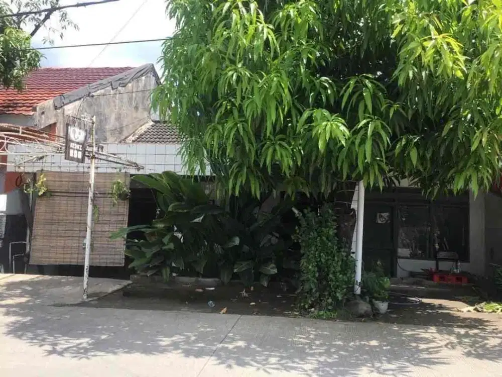 dijual cepat rumah di jalan perintis kemerdekaan BTN asalmula kota makassar dekat kampus Unhas dan Mtos