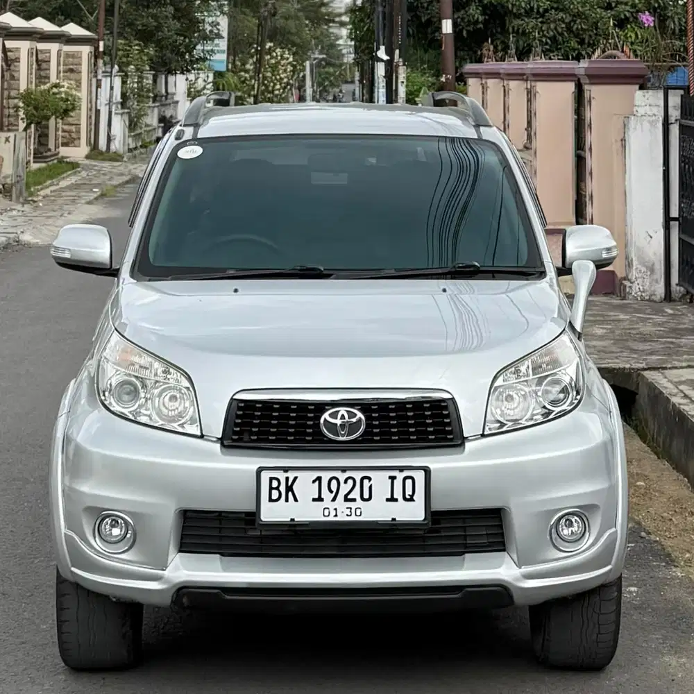 Toyota Rush G 1.5 Manual 2013 Silver