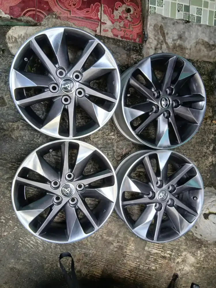 Velg innova reborn r16 pcd 5x114 4pcs