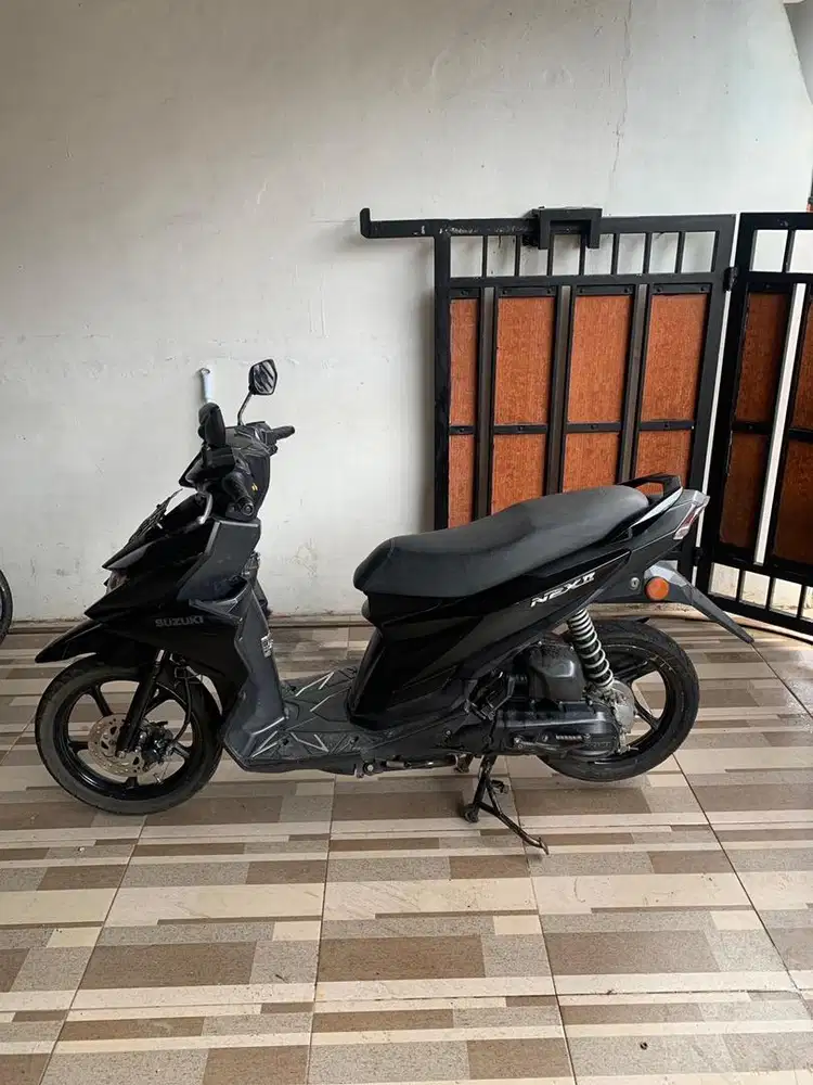 Nex 2 2018 Black doff