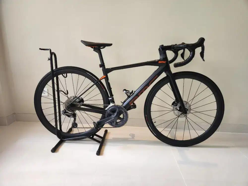 Jual Sepeda Roadbike BMC Roadmachine 01 Shimano Ultegra Di2 11Speed