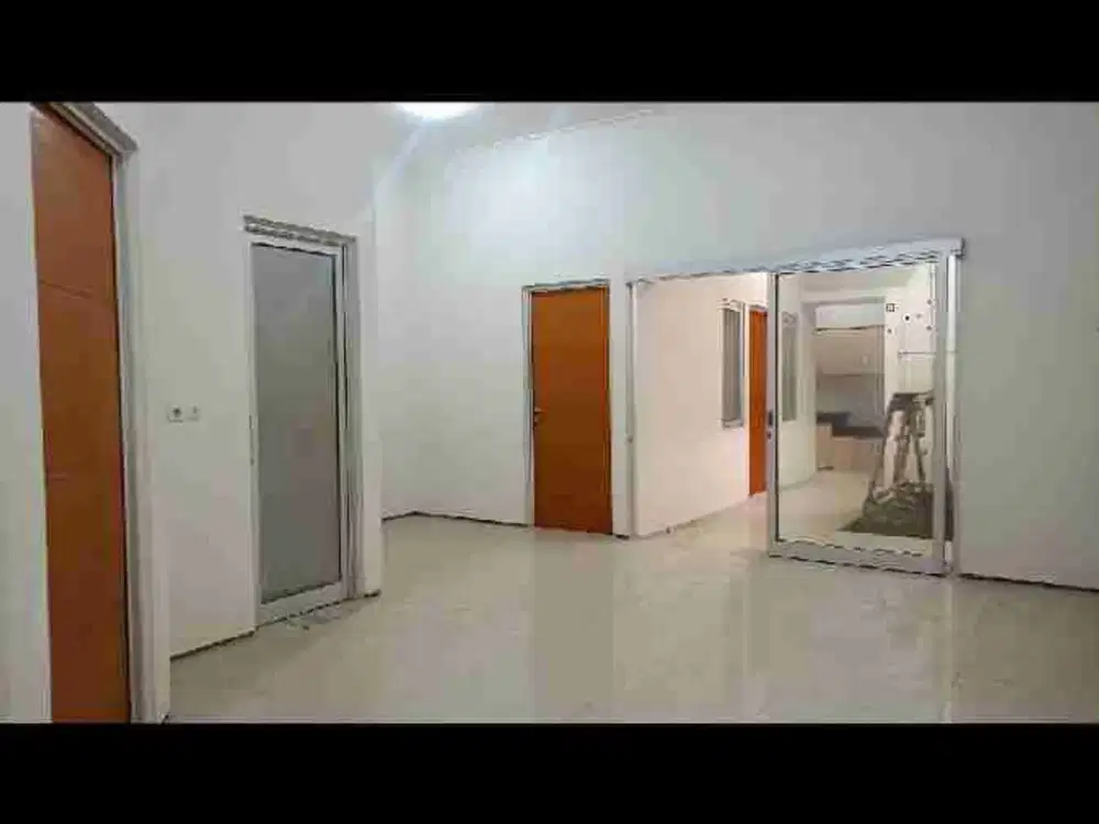 Rumah Strategis Murah Minimalis siap huni, Taman Kopo Indah