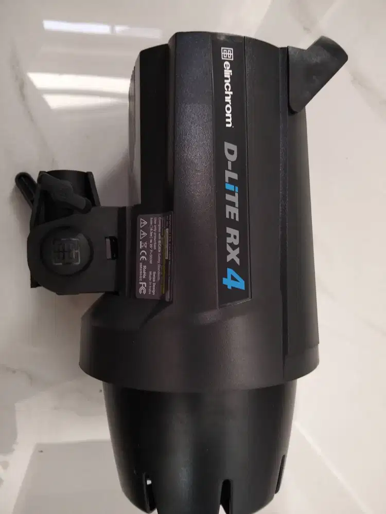 Lampu Kamera  Elinchrom D Lite RX 4