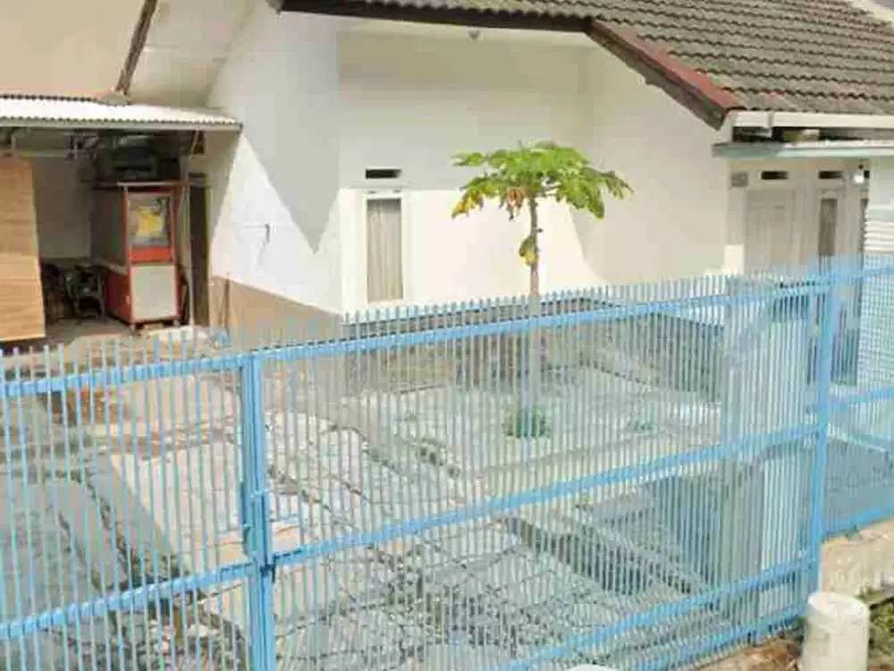 dijual rumah di komplek ujung berung regency kota Bandung 900 juta