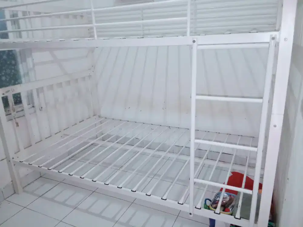 Bunk bed/ranjang tingkat