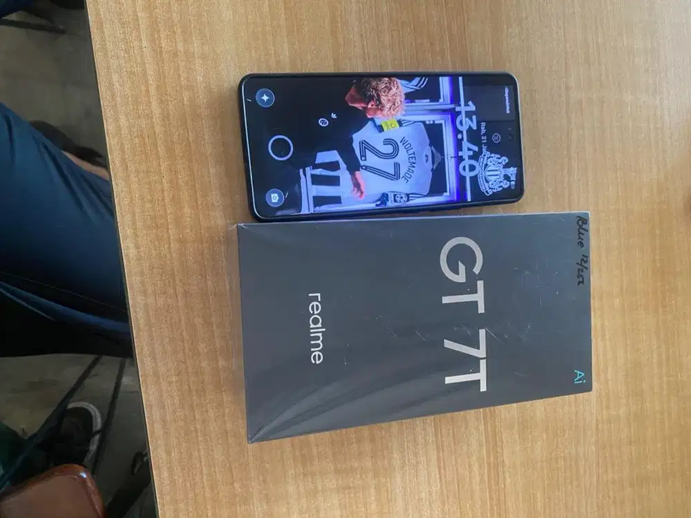 Di jual HP Realme GT 7T