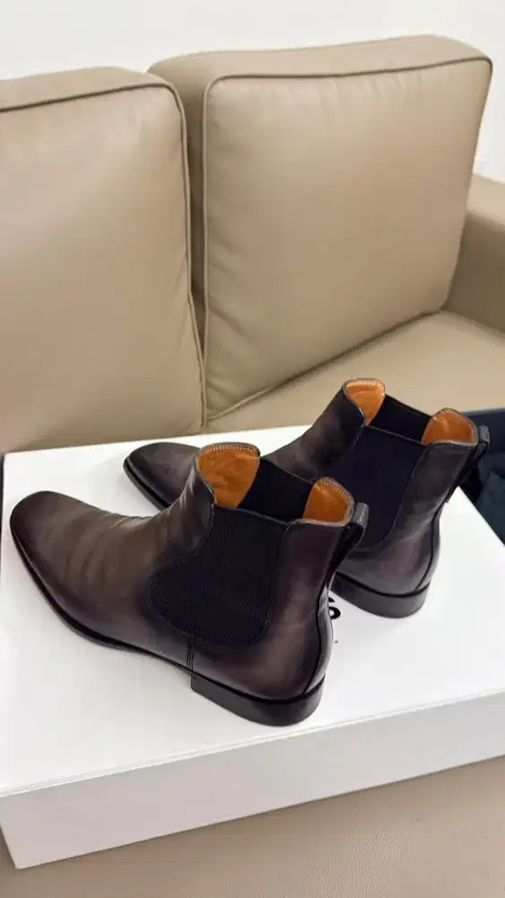Sepatu Brand BERLUTI
