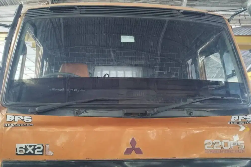 2014 MITSUBISHI FUSO FN 517 ML2 SUPERLONG 6X2 MT