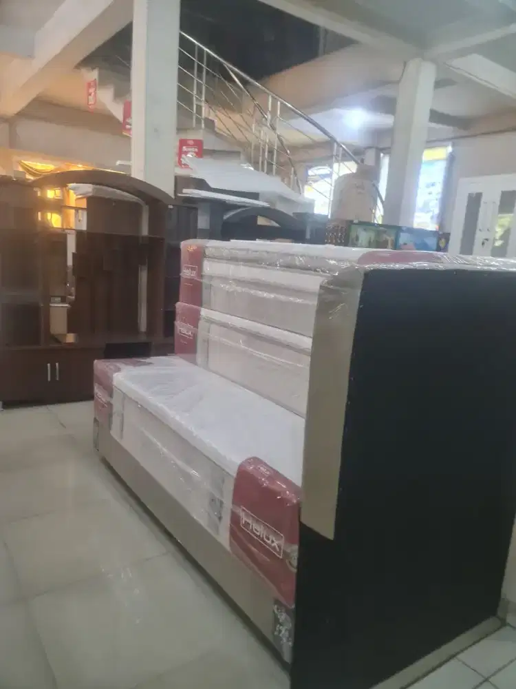 Kredit sofa dan lemari mulai dari 500 rb an saja