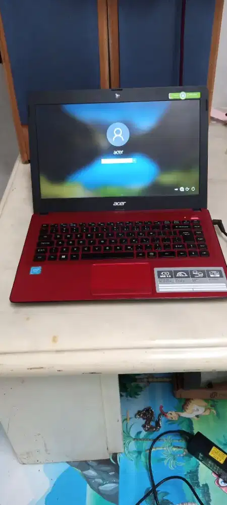 Laptop Acer One Mulus