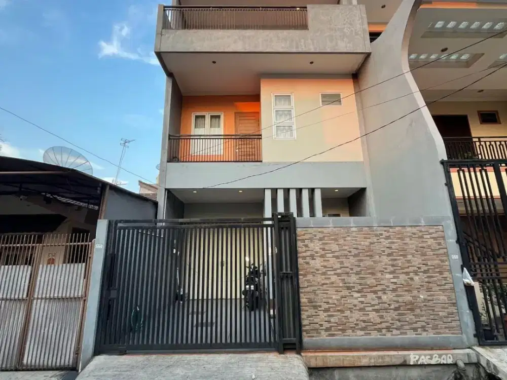 dijual rumah di  duri kepa,jakarta barat