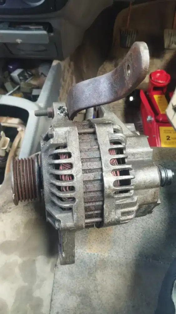 Dinamo cas merk Honda