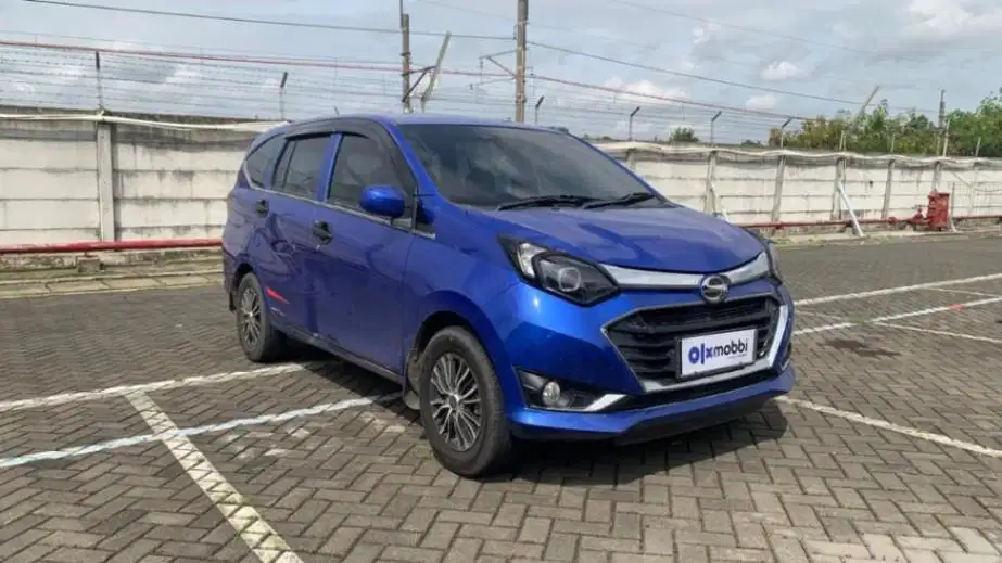 DP RENDAH Daihatsu Sigra 1.2 X Bensin-MT 2017 FZF