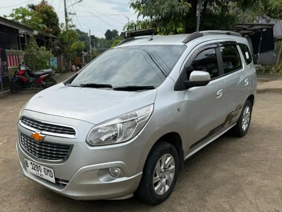 Chevrolet Spin  LTZ AT 2013 Silver Bensin