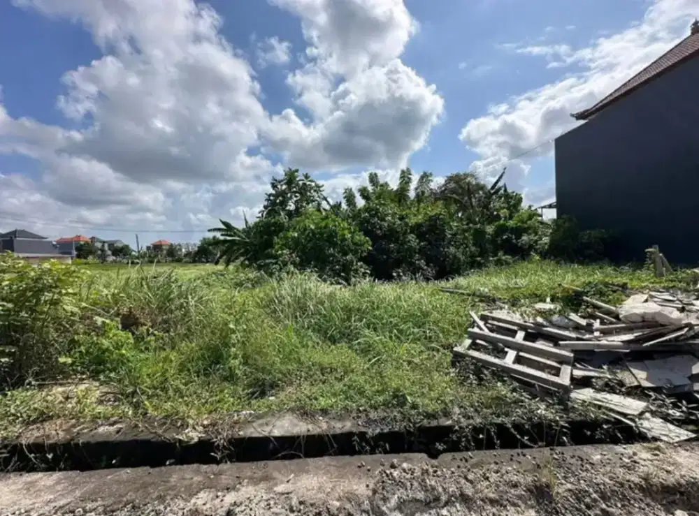 Di kontrakan tanah jalan Jepun Pipil , DPS, Bali