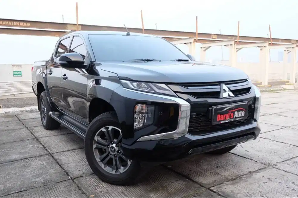 Triton Double Cabin Ultimate 4X4 Diesel